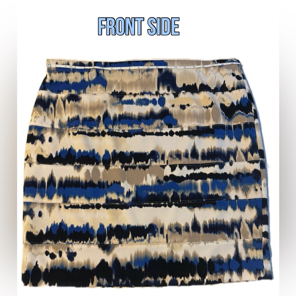 Alfani Bandage Skirt/Size: 2X/Color: Black, Blue, Cream, and White/stretchy
